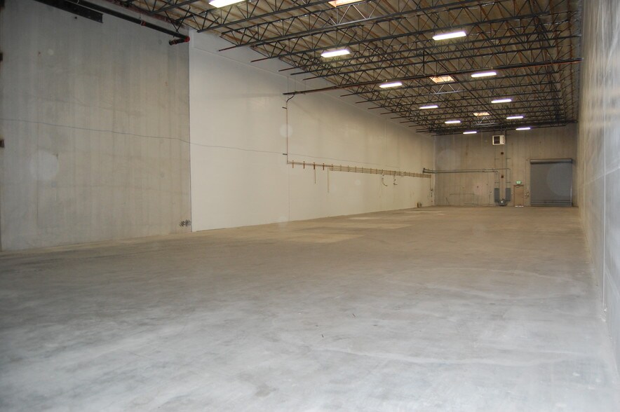 More Photos Of 2231 Meridian Blvd, Minden Light Distribution For Lease