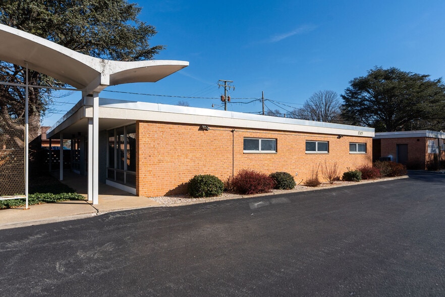 More Photos Of 1305 13th St, Waynesboro Medical For Sale