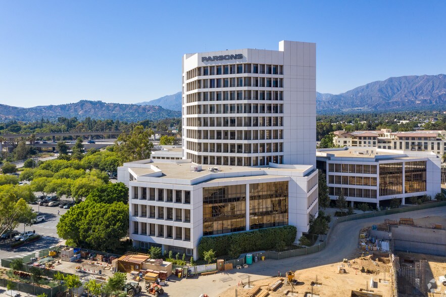 More Photos Of 100 W Walnut St, Pasadena Office For Lease