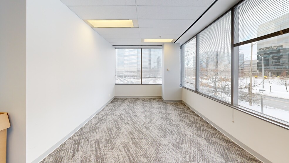 Primary Photo Of 55 Commerce Valley Dr W, Markham Unknown For Lease