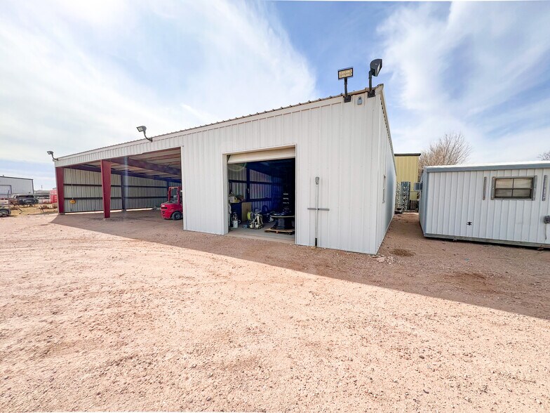 More Photos Of 3115 Francis Ave, Midland Industrial For Lease