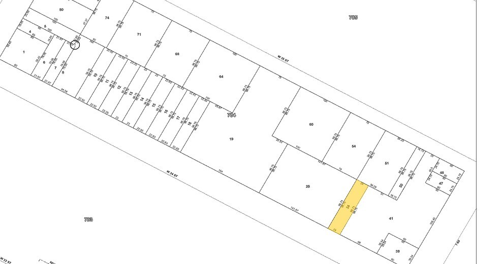 More Photos Of 211 W 34th St, New York Storefront For Sale