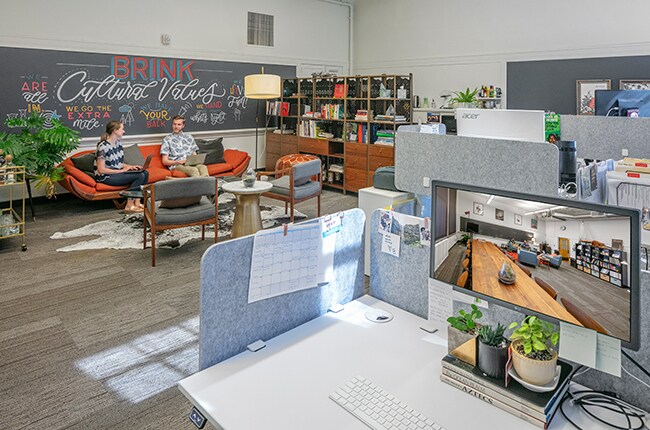 More Photos Of 1300 SE Stark St, Portland Loft Creative Space For Lease