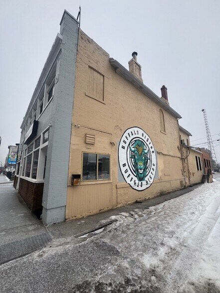 More Photos Of 452-454 Pearl St, Buffalo Storefront Retail Residential For Sale