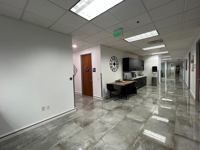 More Photos Of 4097 Trail Creek Rd, Riverside Light Manufacturing For Lease