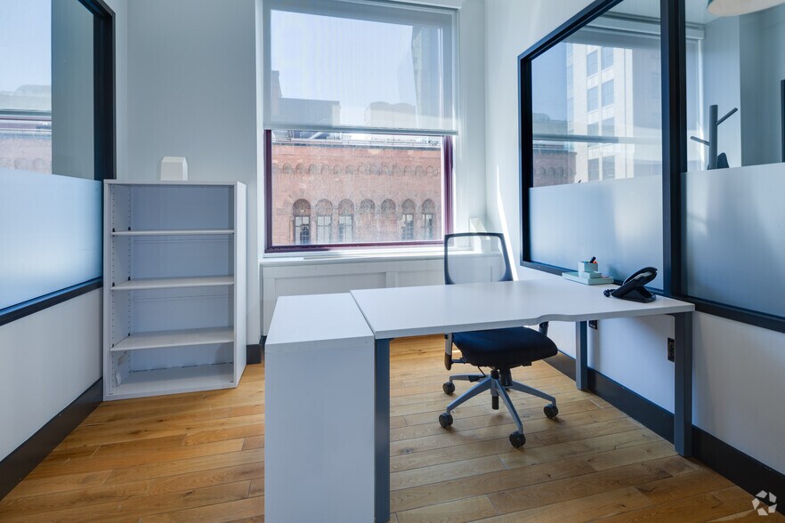 More Photos Of 332 S Michigan Ave, Chicago Coworking Space