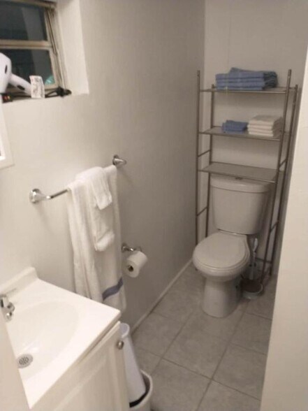 More Photos Of 5419 Woodcrest Rd, Jacksonville Apartments For Sale