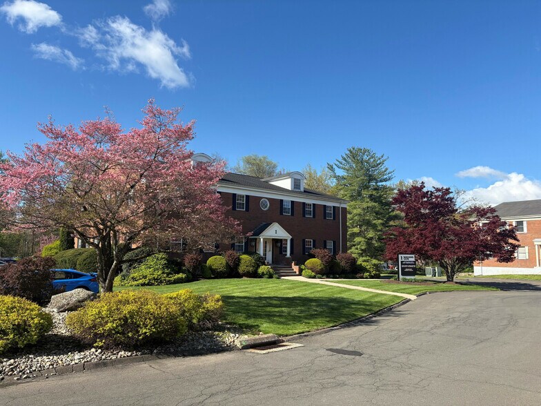 More Photos Of , Bloomfield Office For Sale