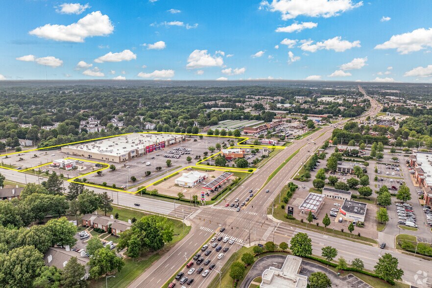 More Photos Of 1245 Germantown Pky, Cordova Unknown For Lease