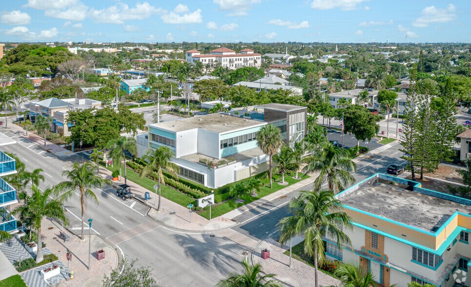 More Photos Of 200 Lake Ave, Lake Worth Loft Creative Space For Lease