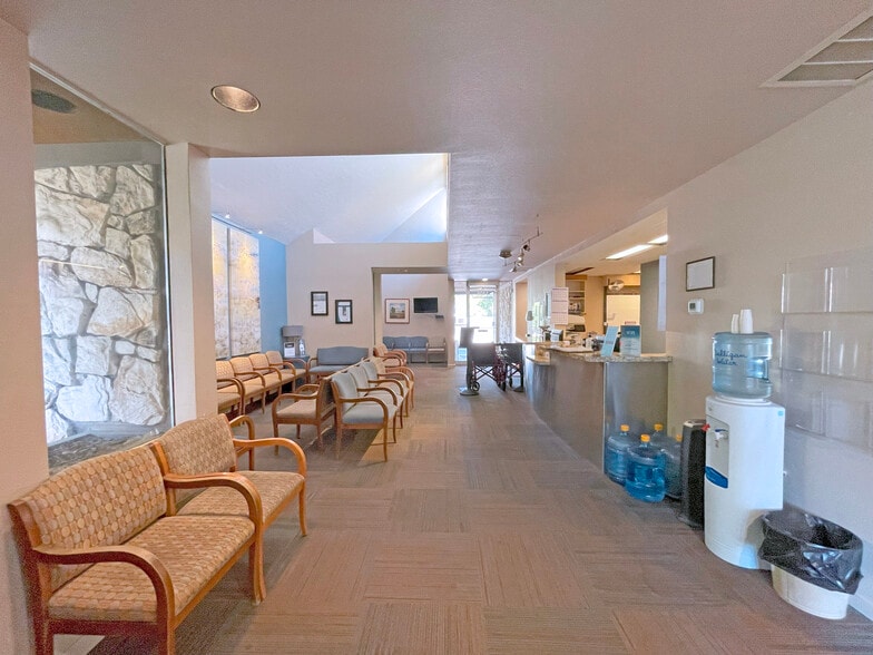 More Photos Of 1405 Montgomery Dr, Santa Rosa Medical For Sale