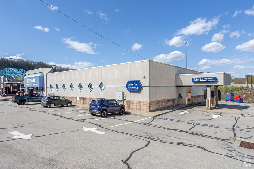 More Photos Of 300 Market St, Elizabeth General Retail For Sale