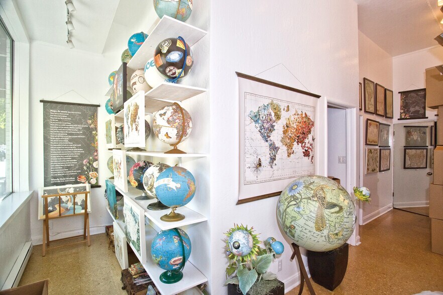 More Photos Of 7-9 Mariposa Ave, San Anselmo Storefront Retail Residential For Lease