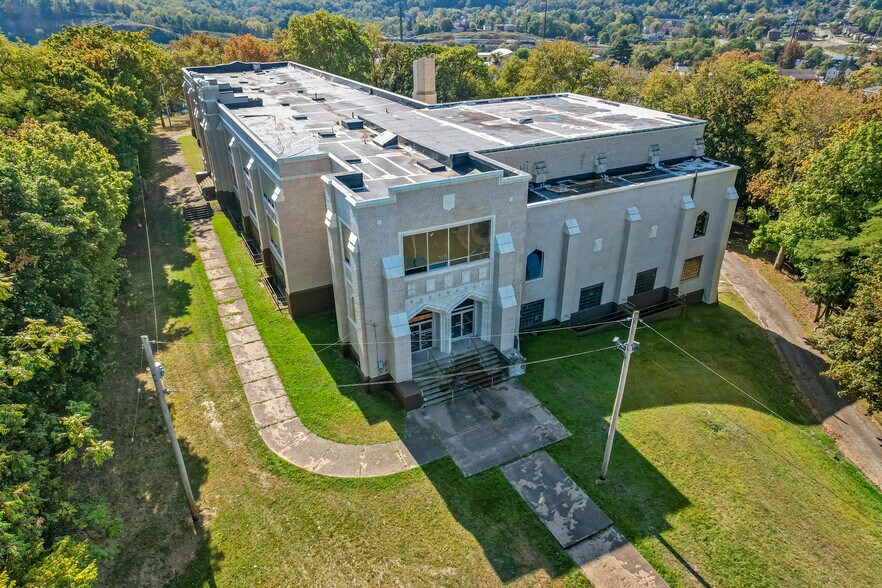 More Photos Of 1127 Wayne, McKees Rocks Schools For Sale