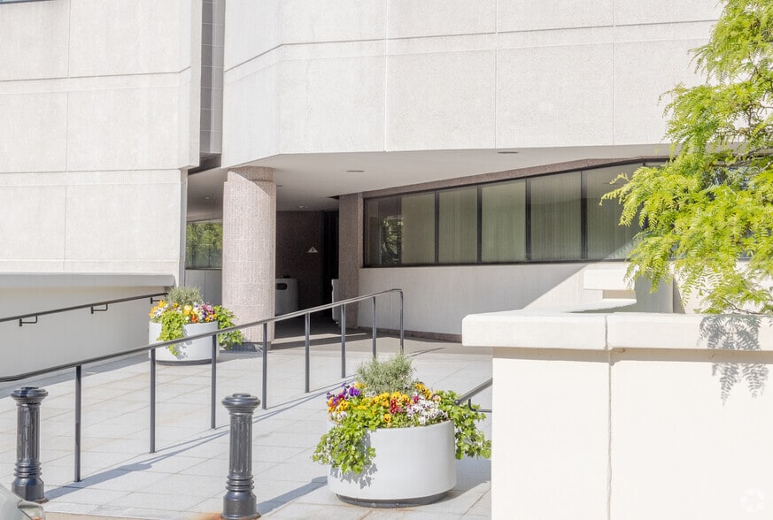 More Photos Of 645 Martinsville Rd, Bernards Township Office For Lease