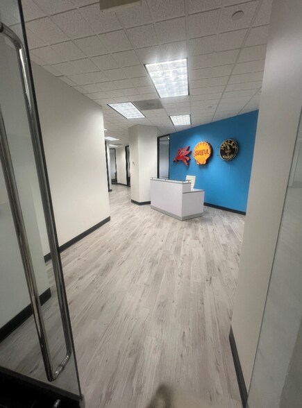 More Photos Of 5220 Spring Valley Rd, Dallas Office For Lease