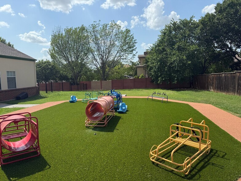 More Photos Of 7480 Stonebrook Pky, Frisco Daycare Center For Sale