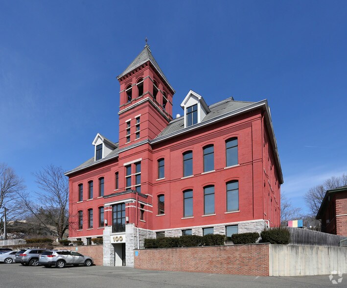 More Photos Of 100 Bank St, Seymour Office For Lease