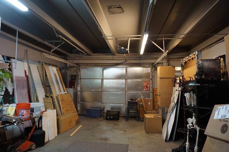 More Photos Of 3958 S Federal Blvd, Englewood Freestanding For Sale