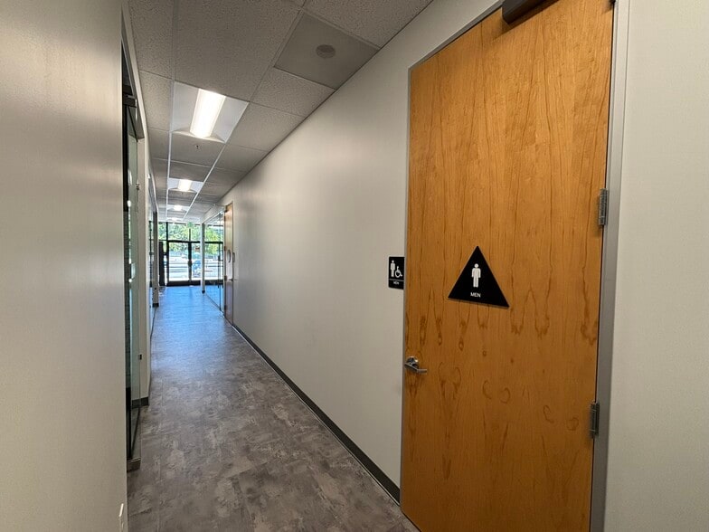 More Photos Of 5968 Silver Creek Valley Rd, San Jose Unknown For Lease