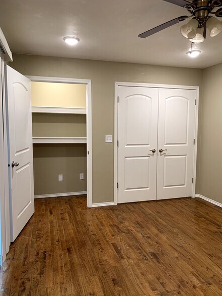 More Photos Of 1747 Oakdale Ave, Green Bay Apartments For Sale