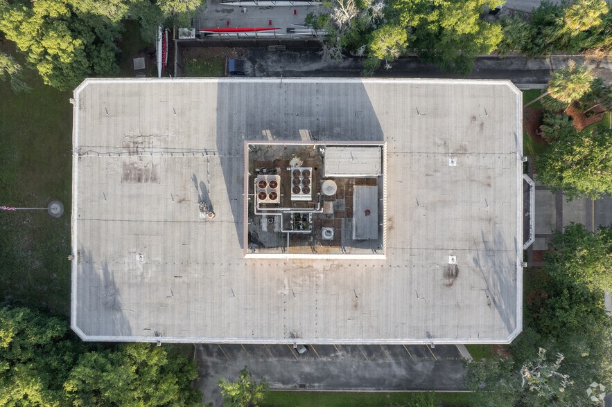 More Photos Of 644 Cesery Blvd, Jacksonville Medical For Sale