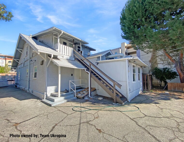 More Photos Of 750 E Walnut St, Pasadena Office Residential For Lease