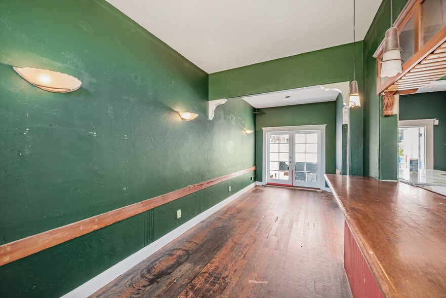 More Photos Of 408-412 Cortland Ave, San Francisco Storefront Retail Residential For Lease