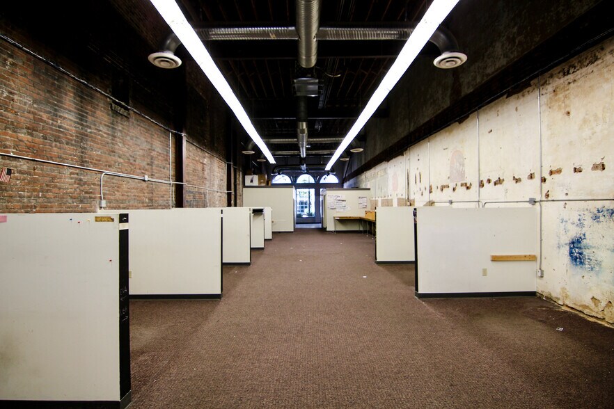 More Photos Of 1534 Main St, Columbia Medical For Lease