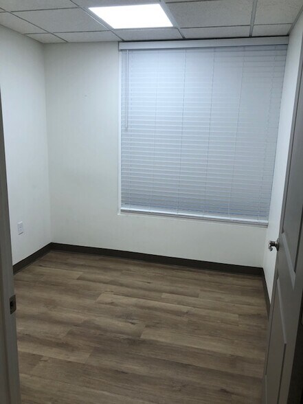 More Photos Of 3410 Knoxville Ave, Lubbock Medical For Lease