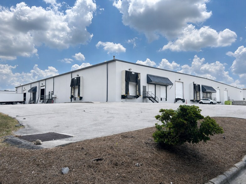 Primary Photo Of 3208 Spottswood St, Raleigh Warehouse For Lease