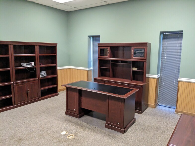 More Photos Of 5025 Old York Rd, Rock Hill Distribution For Lease