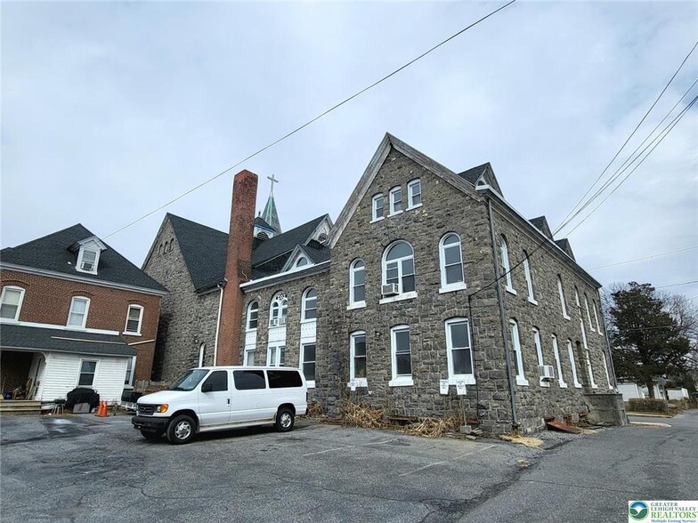 More Photos Of 425-429 Walnut St, Catasauqua Religious Facility For Sale