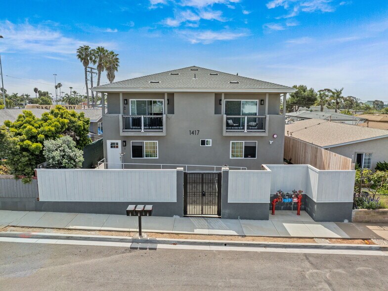 More Photos Of 1417 Lemon St, Oceanside Multifamily For Sale