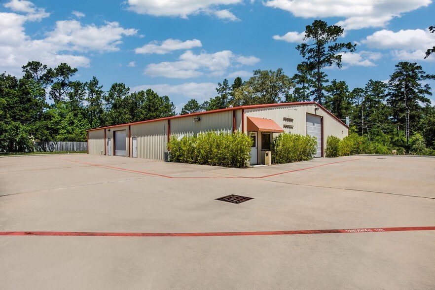 More Photos Of 28925 Nichols Sawmill Rd, Magnolia Warehouse For Sale