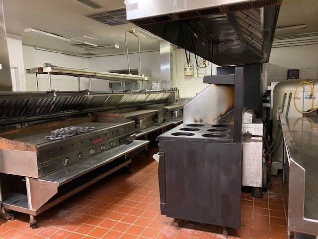 More Photos Of 2005 Richmond Rd, Williamsburg Restaurant For Lease