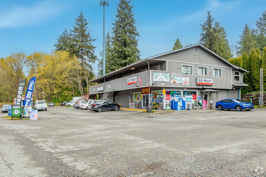 More Photos Of 9218 Brownsville Hwy NE, Bremerton Freestanding For Lease