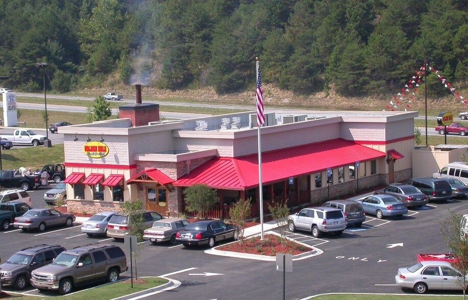 More Photos Of 289 Highland Crossing, Ellijay Fast Food For Sale