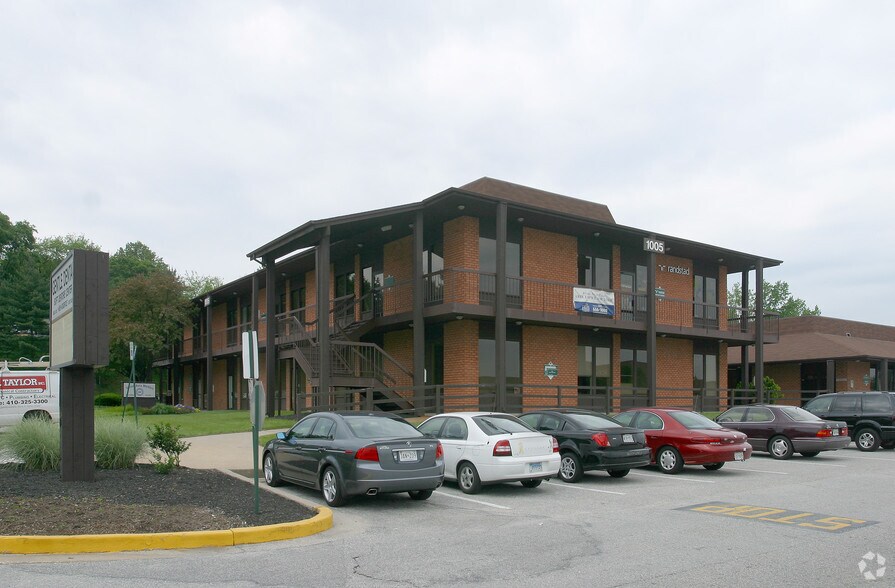 More Photos Of 1005 North Point Blvd, Baltimore Medical For Lease