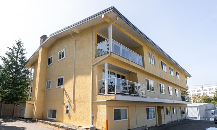 More Photos Of 741 Admirals Rd, Victoria Apartments For Sale