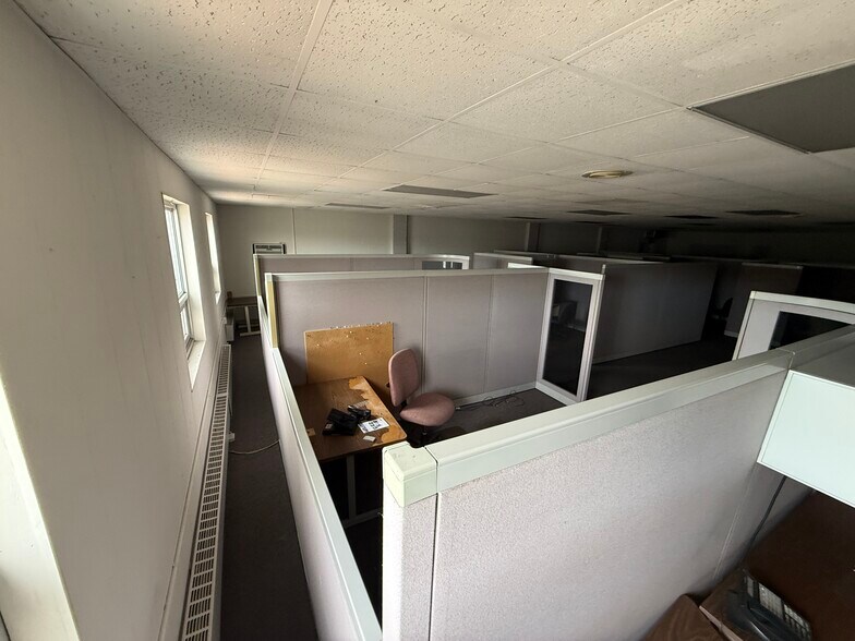 More Photos Of 731 Gratiot Ave, Saginaw Loft Creative Space For Lease