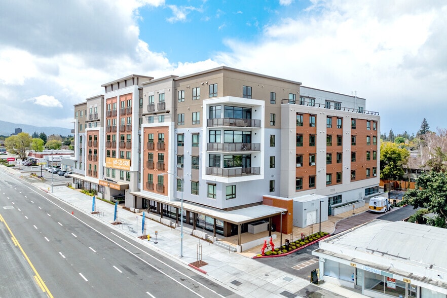 Primary Photo Of 1017 S Bascom Ave, San Jose Congregate Senior Housing For Lease