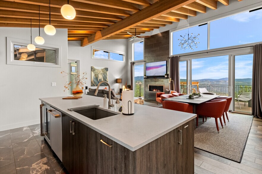 More Photos Of 893 Dick Mountain Drive, Bailey Specialty For Sale