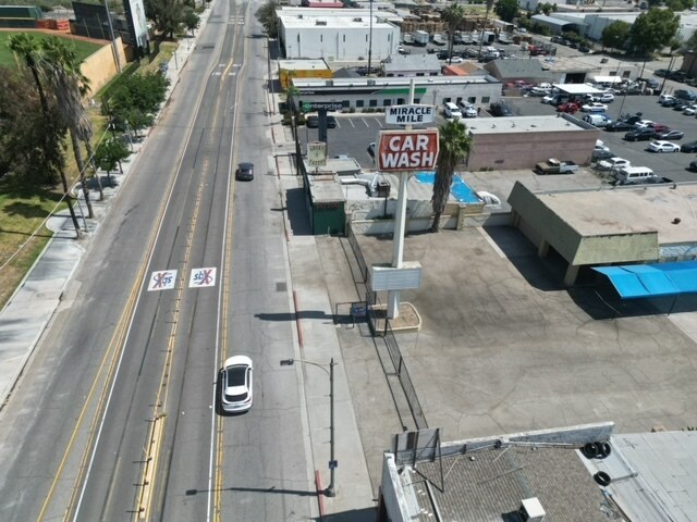 More Photos Of 247 S E St, San Bernardino Carwash For Sale