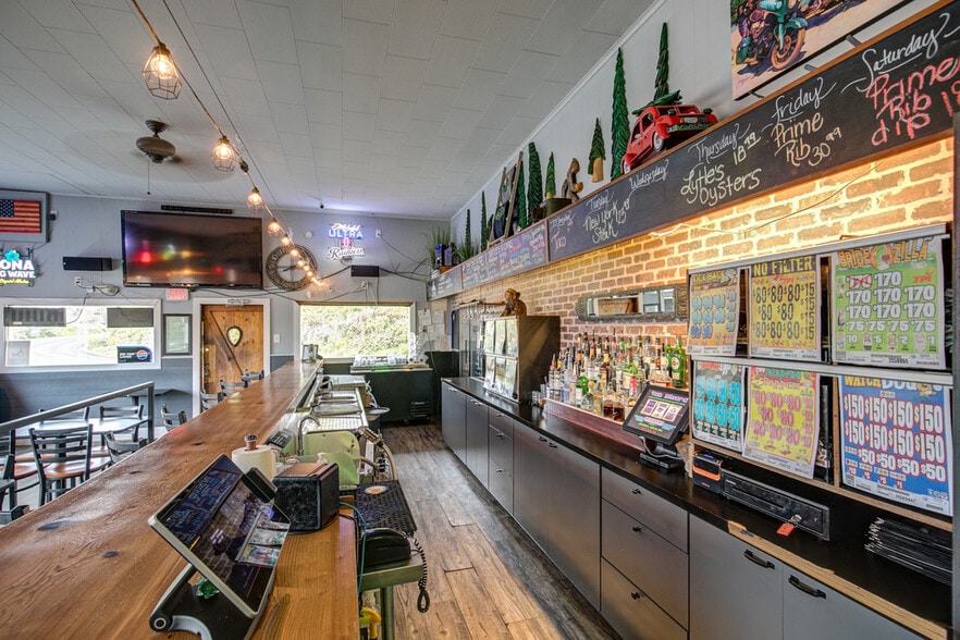 More Photos Of 3119 SR-109, Copalis Beach Restaurant For Sale