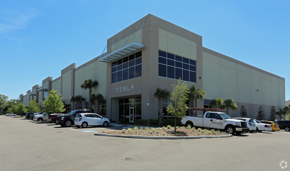 More Photos Of 4934-4950 Joanne Kearney Blvd, Tampa Unknown For Lease