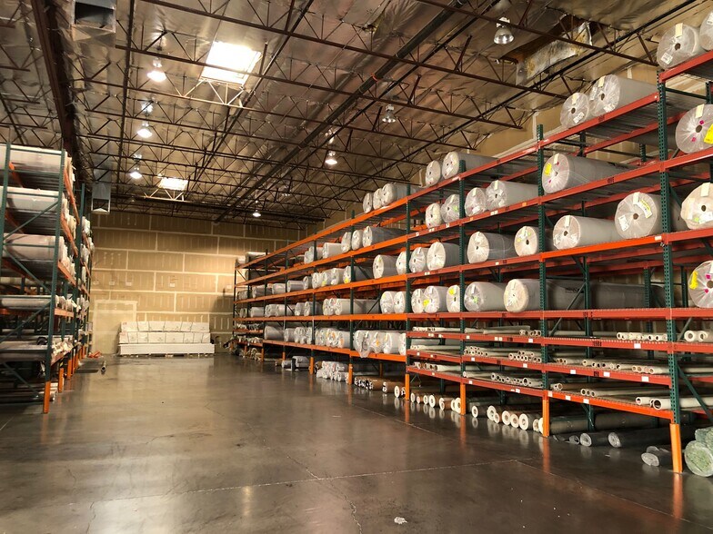 More Photos Of 5375 Procyon St, Las Vegas Warehouse For Lease