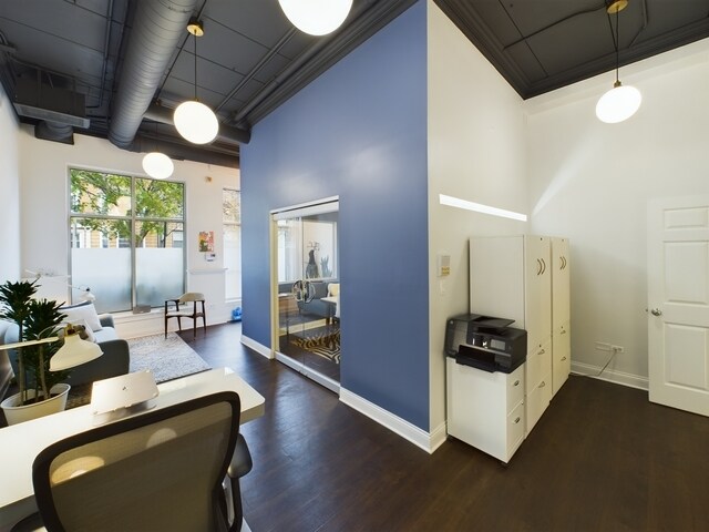 More Photos Of 4704 N Kenmore Ave, Chicago Apartments For Sale