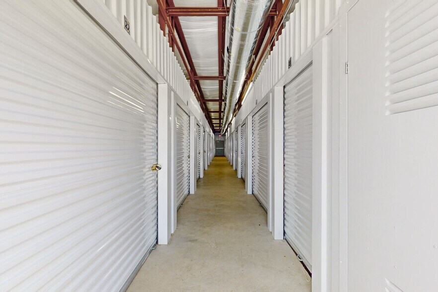More Photos Of 1114 Innovation Dr, Bryan Self Storage For Sale