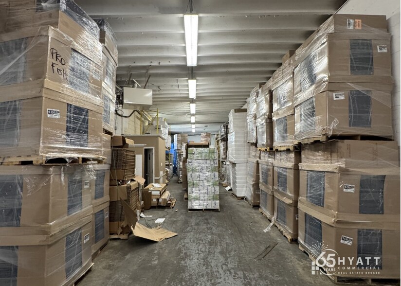 More Photos Of 1849 Providence St NE, Washington Warehouse For Sale